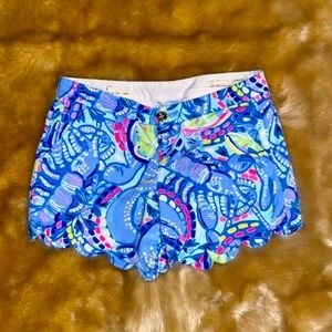 Lilly Pulitzer 5” Buttercup Short BlueWAccents Sz2